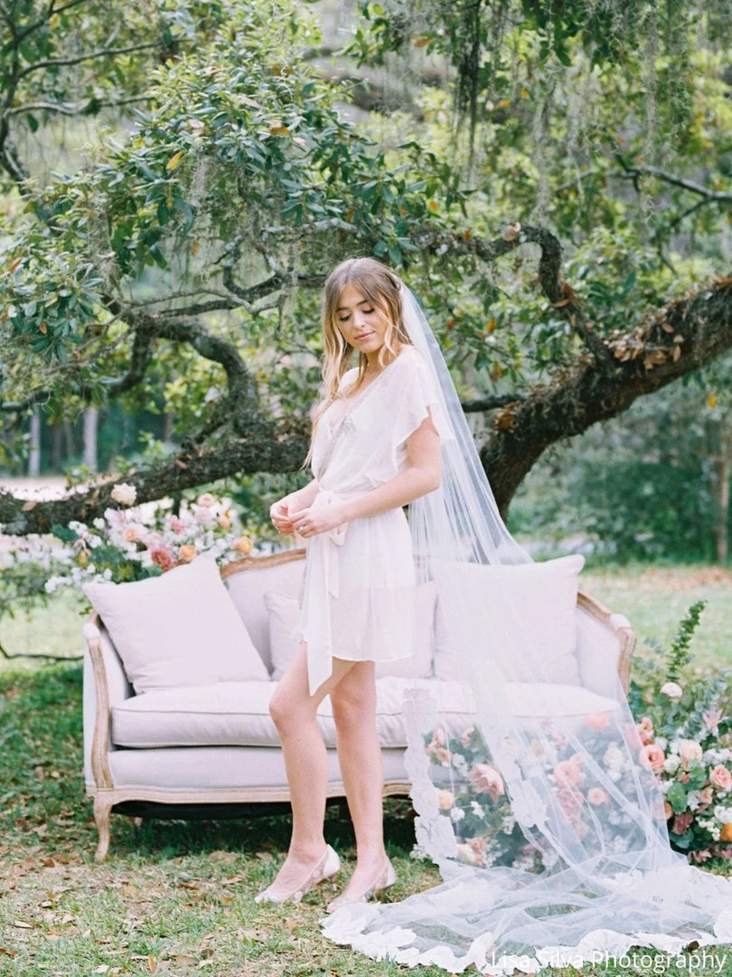 SIERRA Kitten Heels Flower Embroidered Shoes 11 SIERRA Kitten Heels Flower Embroidered Shoes