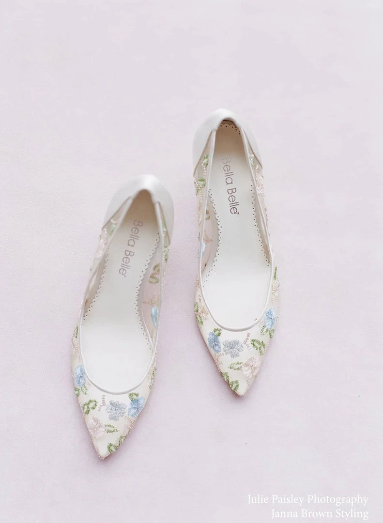 SIERRA Kitten Heels Flower Embroidered Shoes 7 SIERRA Kitten Heels Flower Embroidered Shoes
