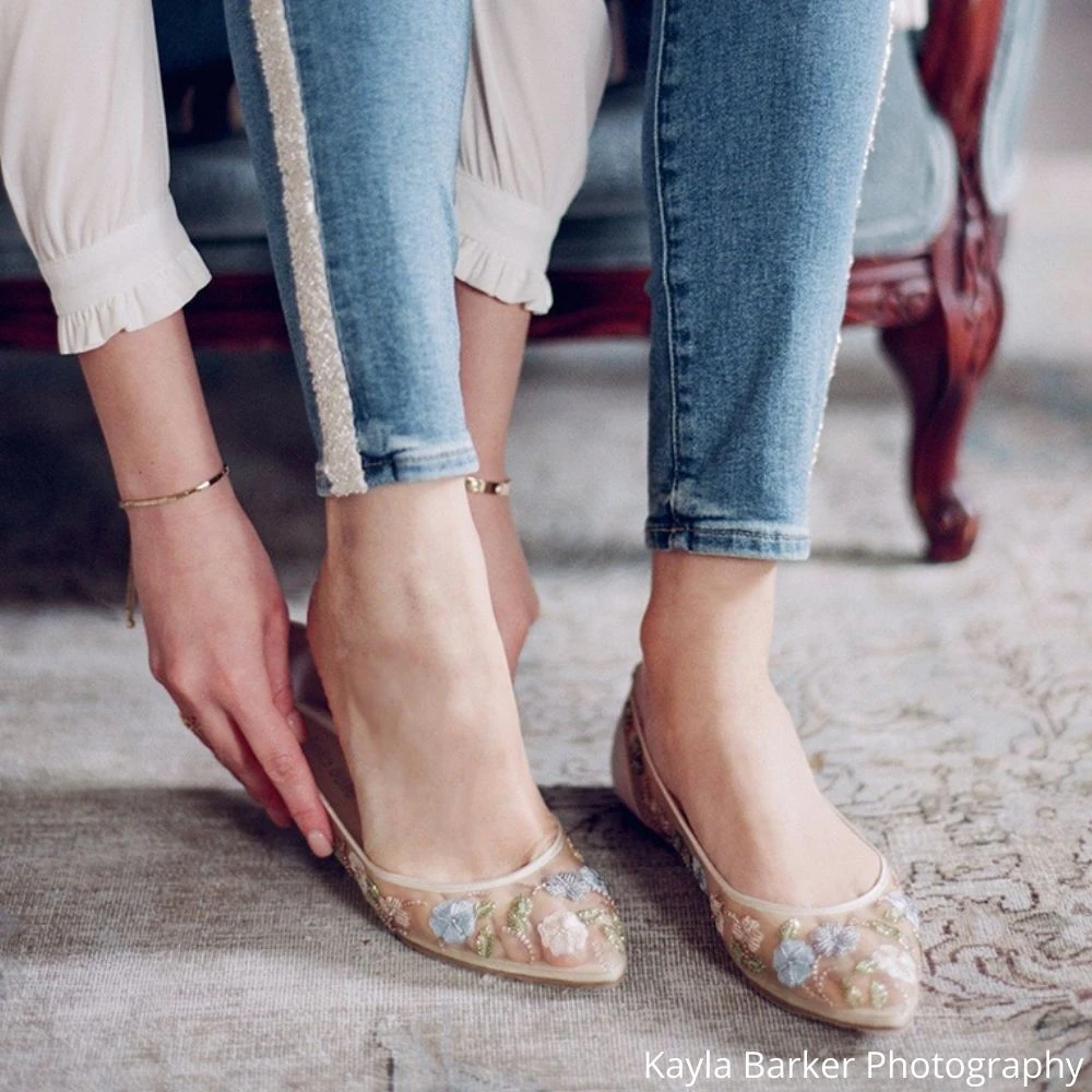 SIERRA Kitten Heels Flower Embroidered Shoes 9 SIERRA Kitten Heels Flower Embroidered Shoes